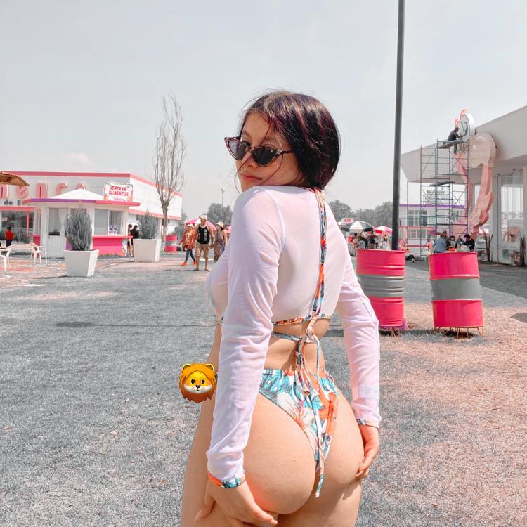 Arisalazar23's tweet photo. Rt y de mando mi 🍑 por dm ❣️ https://t.co/e1n6AdvEFc