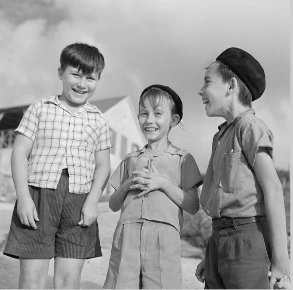 ³ème édition du St Barth Photo Festival à venir en juillet au musée du Wall House...

Saint-Barth en 1953.

Crédits: Hélène Roger-Viollet &amp; Jean Fischer / Roger-Viollet