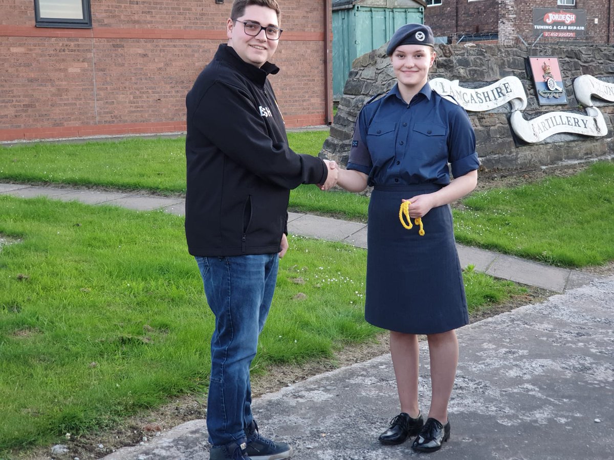 A huge congratulations to FS Harley who completed her MOI Presentation on Thursday and was awarded her lanyard! Amazing effort!
A big thank you to CI Ben Sherman who came down to assess!