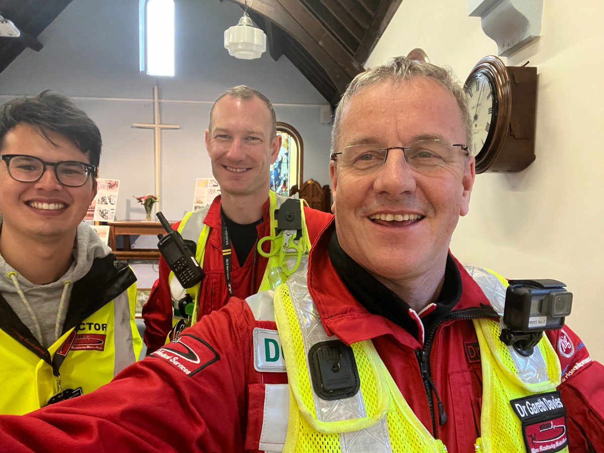 shaunmcannan's tweet photo. #team medic 1 when on standby at union mills chapel with the window my Grandmother donated in the background #IOMTT22 https://t.co/LspX8HrJ51