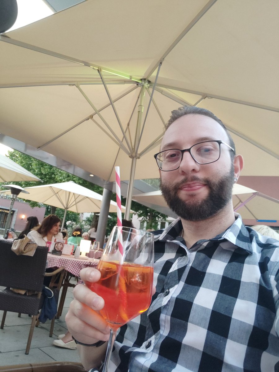 Buon weekend a tutti 🔥🌞
#aschaffenburg #weekend #relax