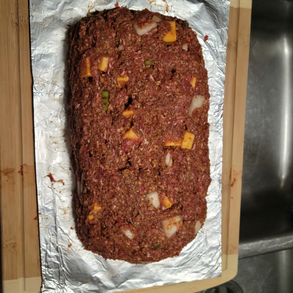 SnorlaxFan81's tweet photo. Meatloaf is mixed and formed. Now to sit in the fridge to get nice and cool to keep the form. Going on the grill in 2.5 hours 🤤🤤♨️ can't wait. 
#TexasPanhandle #weber #smokedmeatloaf #grillin #summertime #100degrees https://t.co/fdPNlM40nK