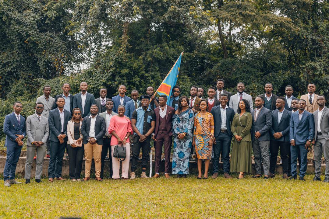ULPRESSINFO
 
10 juin 2022, 12h00’. Un jour marqué par l’investiture du nouveau comité des étudiants de l’ULPGL (le comité Akilimali linjanja wilfred) ,porté à la tête  de cet organe sous la bénédiction du commit de Gestion chapeauté par le Recteur, Prof. Dr WASO MISSONA J.