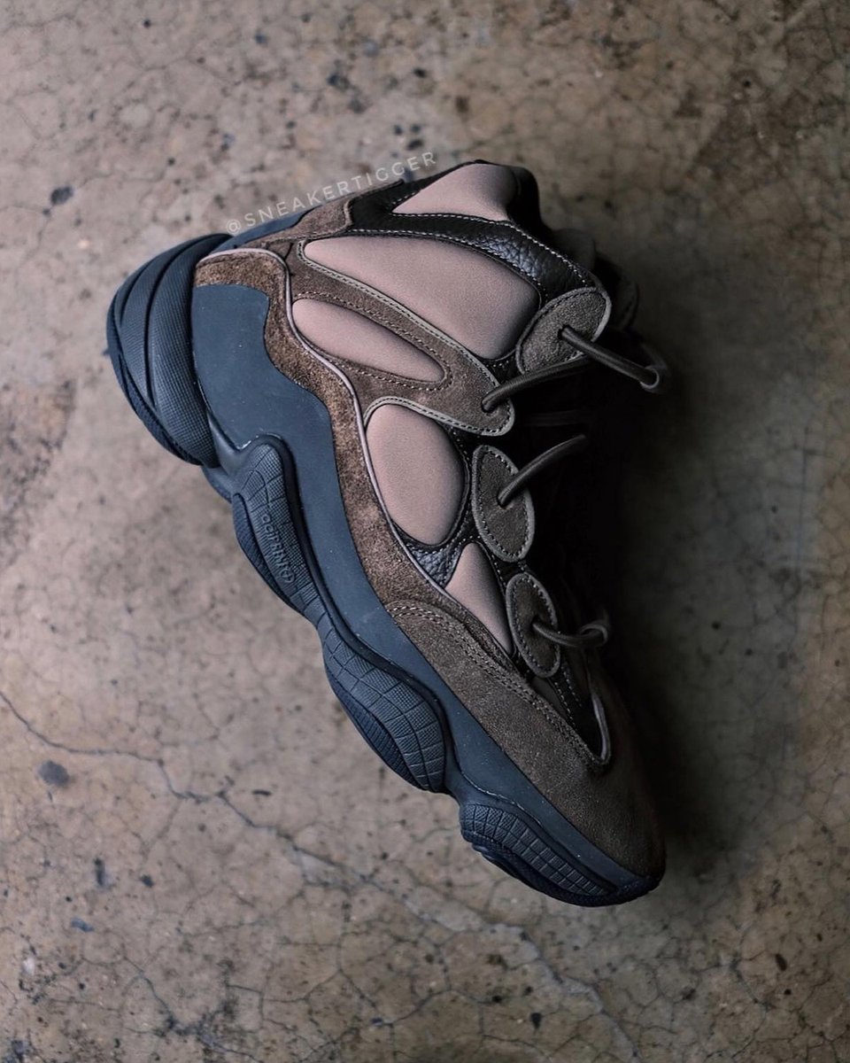 houseofheat's tweet photo. New YEEZY 500 Highs on the way 👀

MORE HERE: https://t.co/HlUjDmA3vP https://t.co/oFDahc2KFq