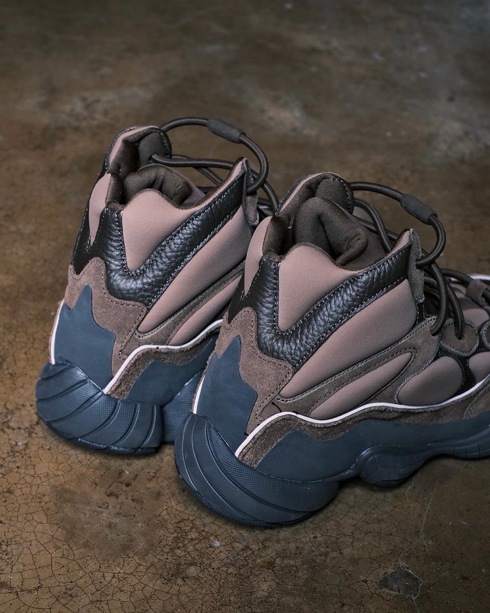 houseofheat's tweet photo. New YEEZY 500 Highs on the way 👀

MORE HERE: https://t.co/HlUjDmA3vP https://t.co/oFDahc2KFq