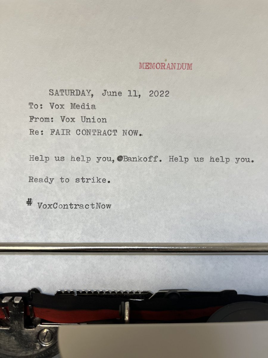 aminad1a's tweet photo. .@Bankoff @voxmedia It’s Saturday. I don’t want to be thinking about this. We’re all taking time away from personal plans, creative projects, loved ones — but we’re doing so to fight for one another. 🌺 Love and respect to @vox_union bargaining committee and @WGAEast reps. https://t.co/tDwgRxRSpn