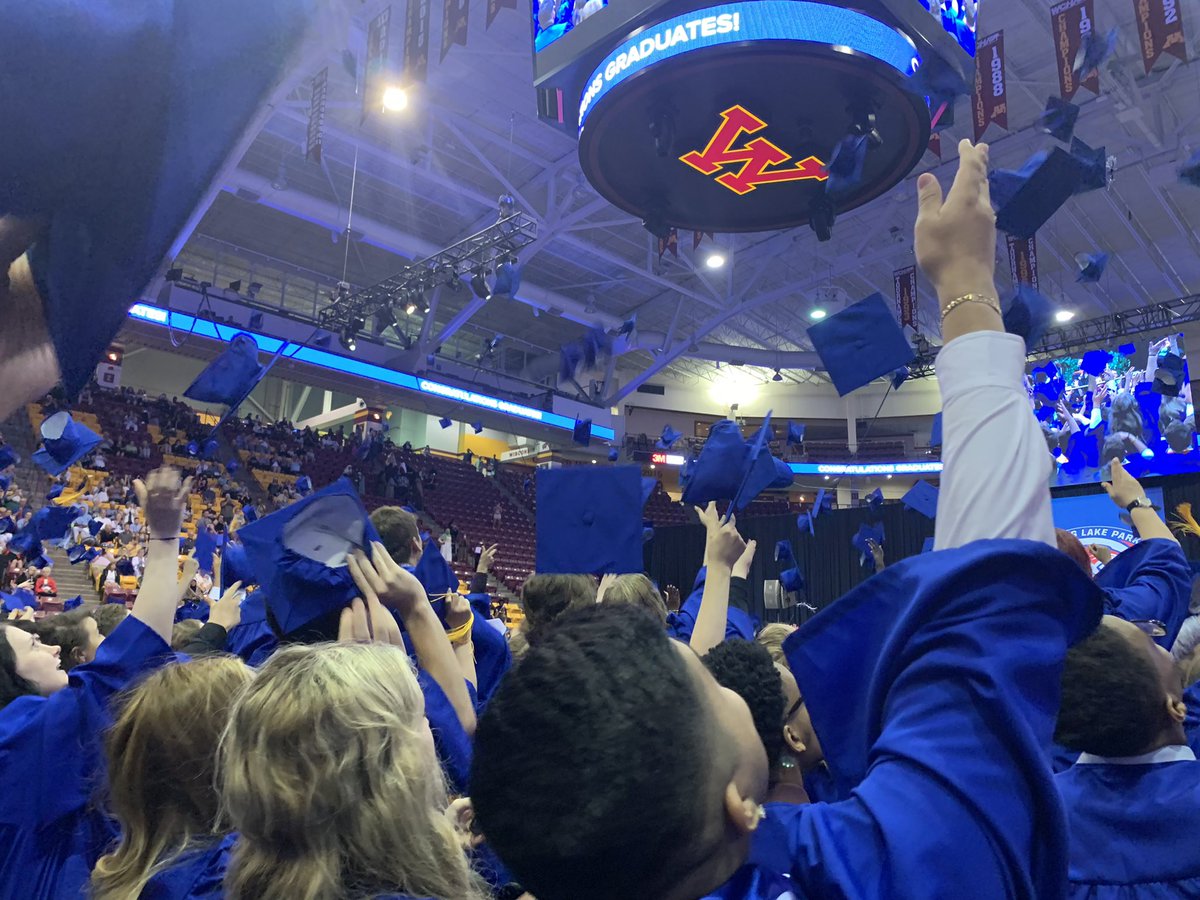 Hats off to <a href="/SLP_Schools/">Spring Lake Park Schools</a> Class of 2022!! #SLPPantherProud