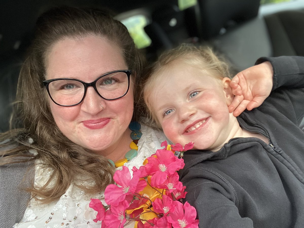 Alyson Vale tweet media