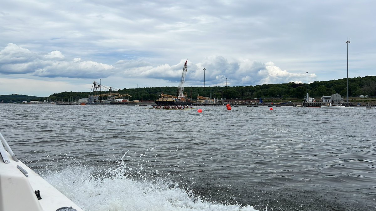 HarvardHeavies's tweet photo. The Crimson take the early lead off the start! 

#ExNemo #OneCrimson https://t.co/6eWi0Es1uh