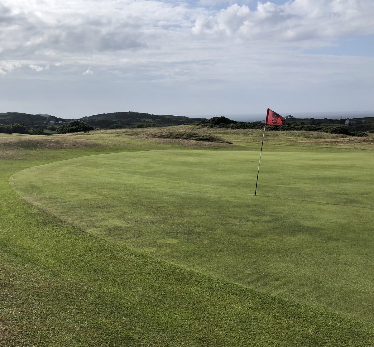 bullbaygolfclub's tweet photo. Course is in great condition - please ensure you repair your divots and pitchmarks on the greens. 🏌🏻♀️🏌🏼♂️
Haven’t played @bullbaygolfclub 🥱 BOOK NOW - https://t.co/PXliwfD7ml You won’t be disappointed #hiddengen https://t.co/DwjhL7Mg8C