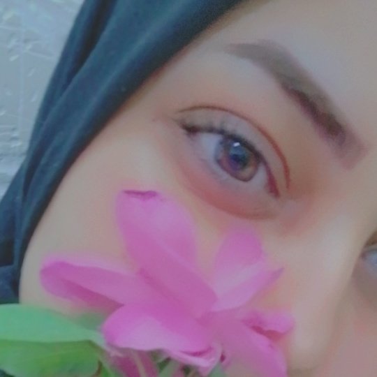 أحياناً يكون كل ذنبك في الحياة هو طيبة قلبك. و حسن نيتك..💔👌