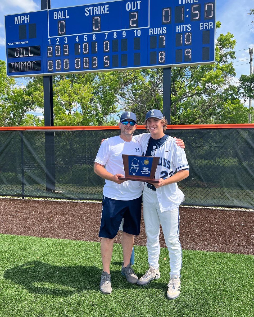 cjthompson_22's tweet photo. Amazing day yesterday. Saw Josh and teammates defeat GSB w/ a walk-off after being down 7-0 to win North B sectional. @22_joshthompson broke up 0 hitter, on base 3x, 2r, 1 rbi. JCap won it w/ 2B. Then went 2 be a part of HC winning N2G4 sect. 5-1 v Woodbridge. #champs #1tim412 https://t.co/HBc1cAQzRe