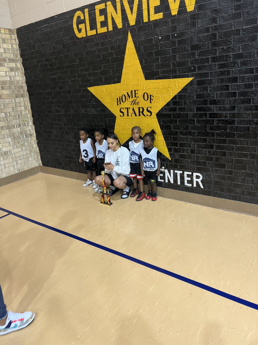 serrell1's tweet photo. S/O TO BABY BOY MY GUY PUT UP 1️⃣8️⃣ in THE THREE GAME TOURNAMENT TODAY‼️‼️S/O THE NLR “ LIL TOTS “ for winning the CHAMPIONSHIP 🏆🏆🏆🏆🏆 🥇🥇🥇🥇 S/O to COACH @ryenhendricks1 #NBAPlayoffs #NBAFinals2022 #NationalShutdown @NBA @NBATV @ESPNNBA @NBA2K #BabySteph #BabyBron https://t.co/G5SZX8kCof