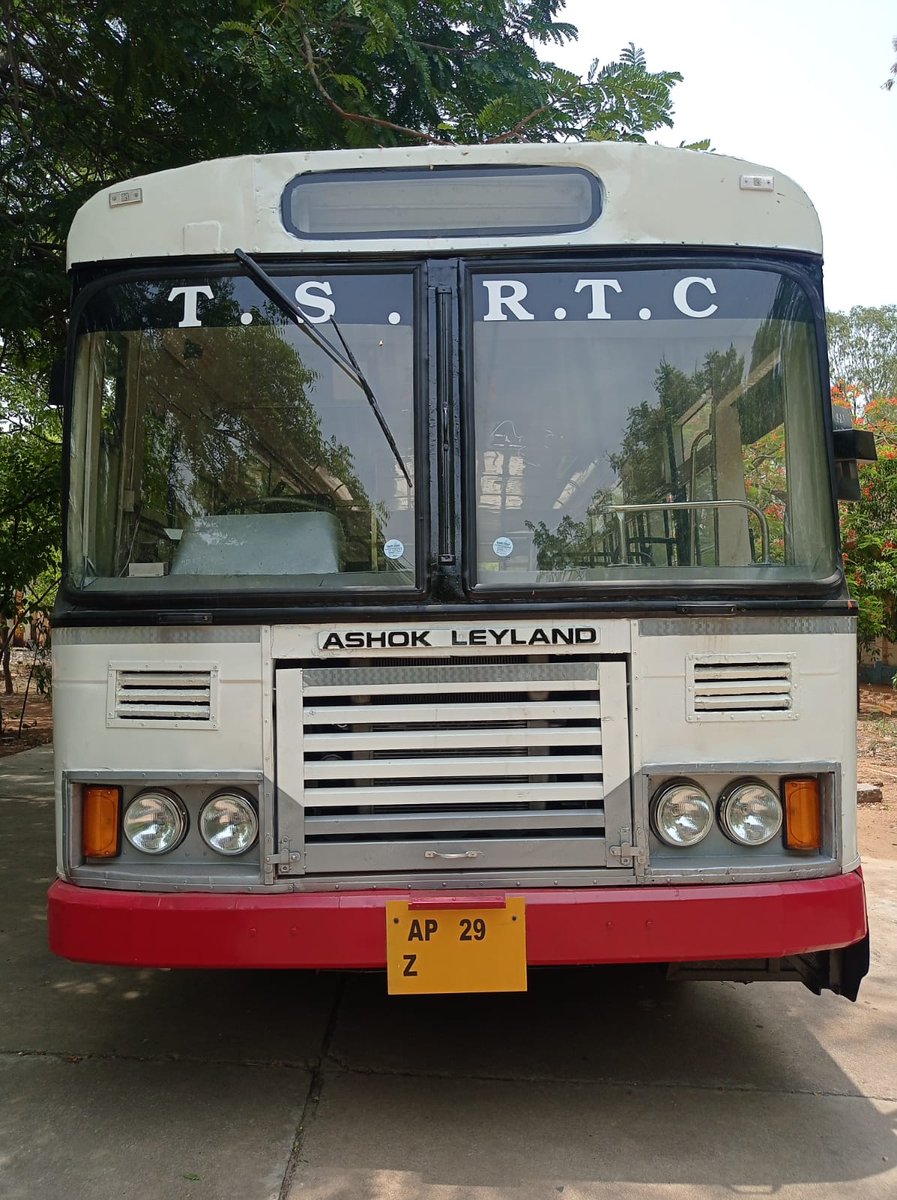 SMBBWTSRTC1's tweet photo. Sir,
A glimpse of City ordinary vehicle ready for rolling out of Body Building works/Miyapur (In house fabrication facility of TSRTC) for operation in city depots. @TSRTCHQ @CMETsrtc @EDEnggTSRTC https://t.co/P4rsM6CSWN