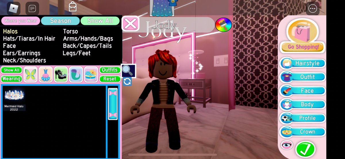Royale_M4ria's tweet photo. Selling Mermaid halo 2022 for Robux!! (only one left) #Accessories #halos #royalehigh #trading #robux #roblox #crosstrading #royalhightrades #mermaidhalo2022 https://t.co/TNCiHYjke9