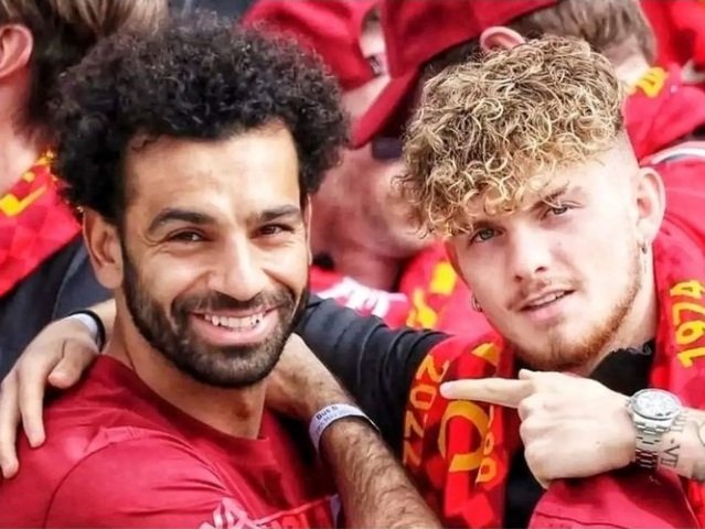 JohnsenStle's tweet photo. My team! ❤❤❤ @LFC 
#YNWA 🔴 #lfcfamily https://t.co/Un96Jjohj2
