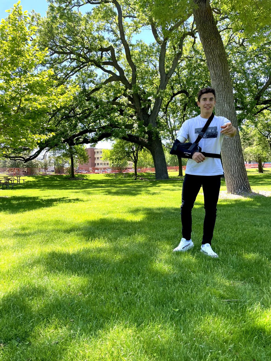 marcmarquez93's tweet photo. Verde esperanza🍀
Hope is evergreen!
#MM93 https://t.co/ym3Ck7I3kx