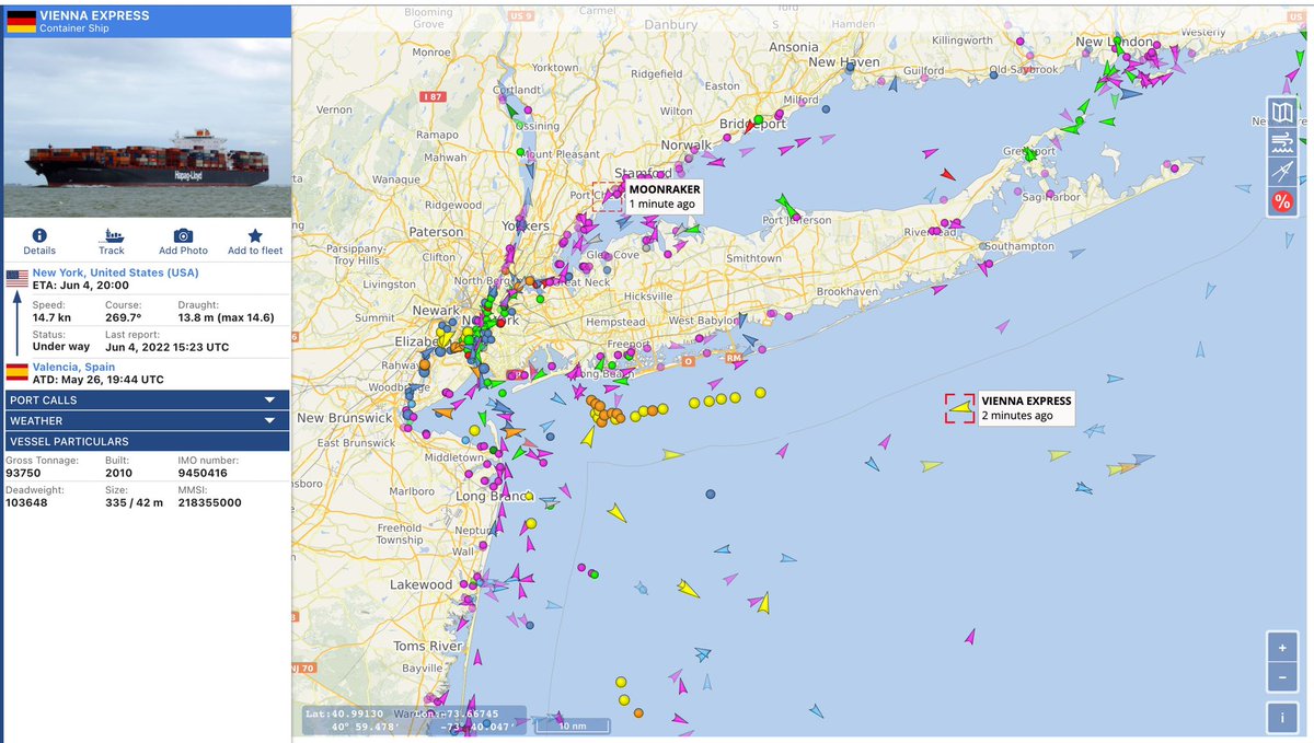 jaysimpson_us's tweet image. Look what's about to arrive in NYC!! 🗽🇺🇸 @WayfindingGuide  📚 can't wait to package out all of our Wayfinding #InTheWestfjords books preorders