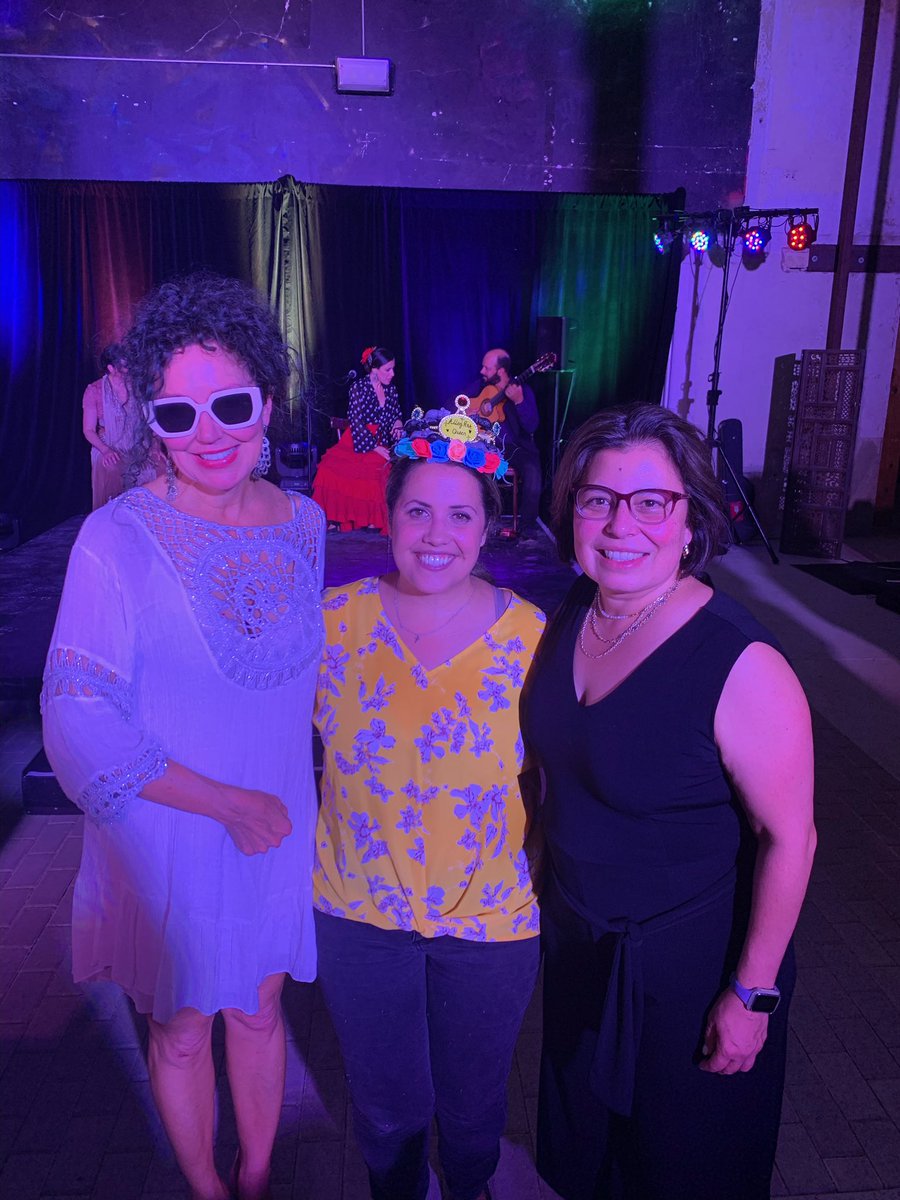 UTSAvpba's tweet photo. Enjoyed a wonderful Alley Finale event last night with @centrosa in La Zona, celebrating San Antonio art, music, and culture. 

#CentroSA #SanAntonio #Downtown https://t.co/X4rgTSG4qZ