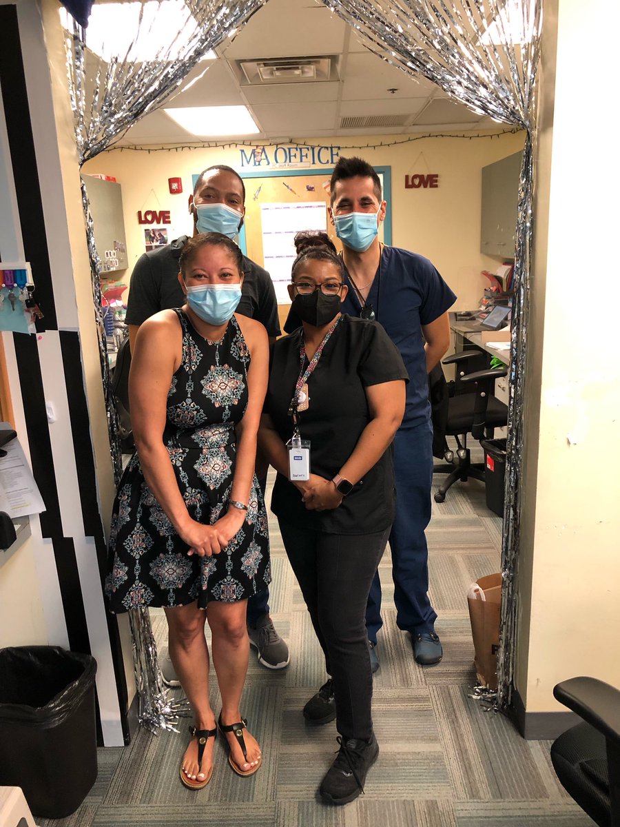 TarikforPA's tweet photo. Working the Saturday morning shift with this awesome crew at Abbotsford Falls Health Center https://t.co/HgmIBcMhR2
