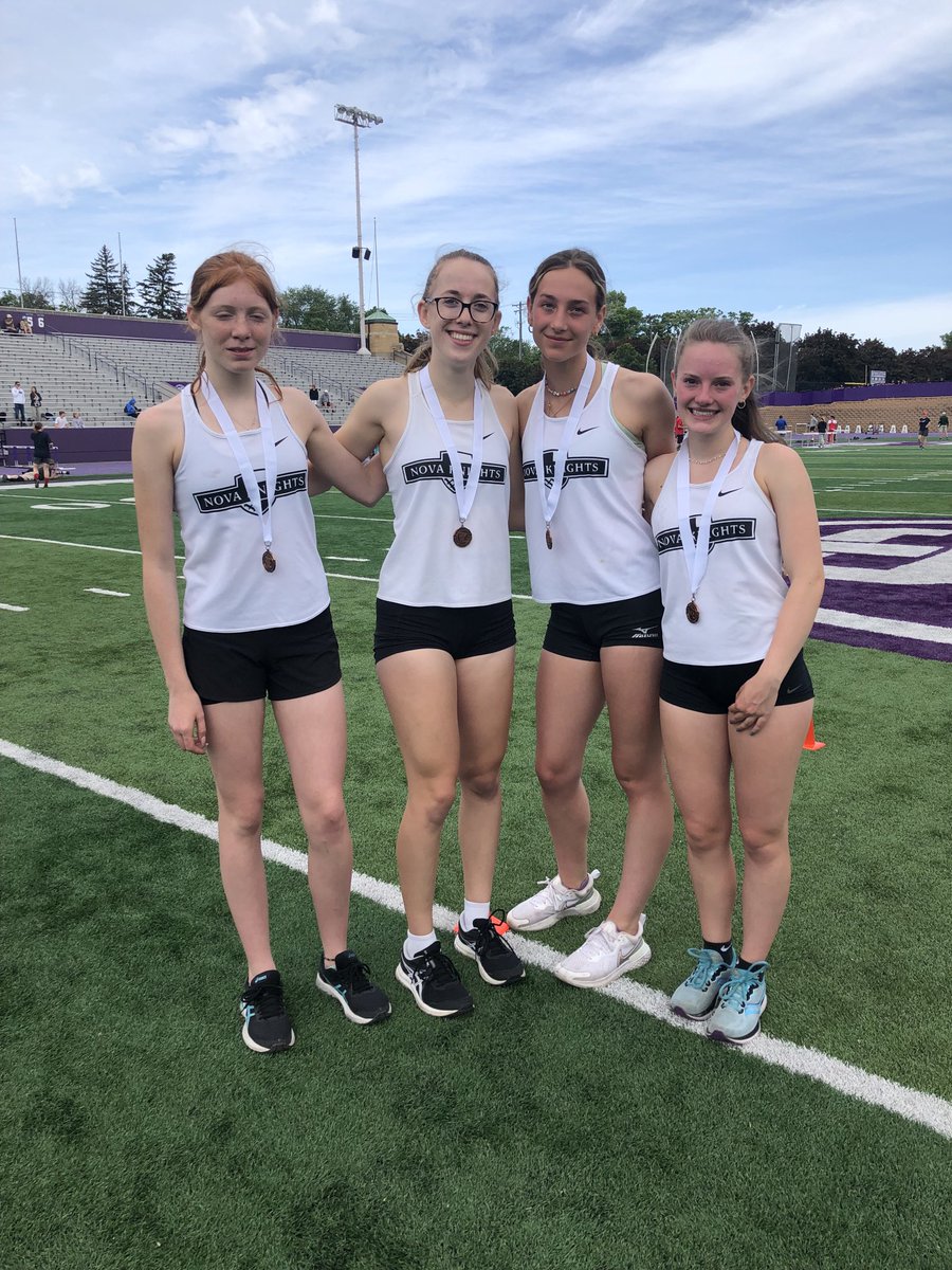 dbinsaintpaul's tweet photo. School record &amp; 3rd place finish for ⁦@NovaClassical⁩ 4x800! #section4A https://t.co/JeB2SMIc7n