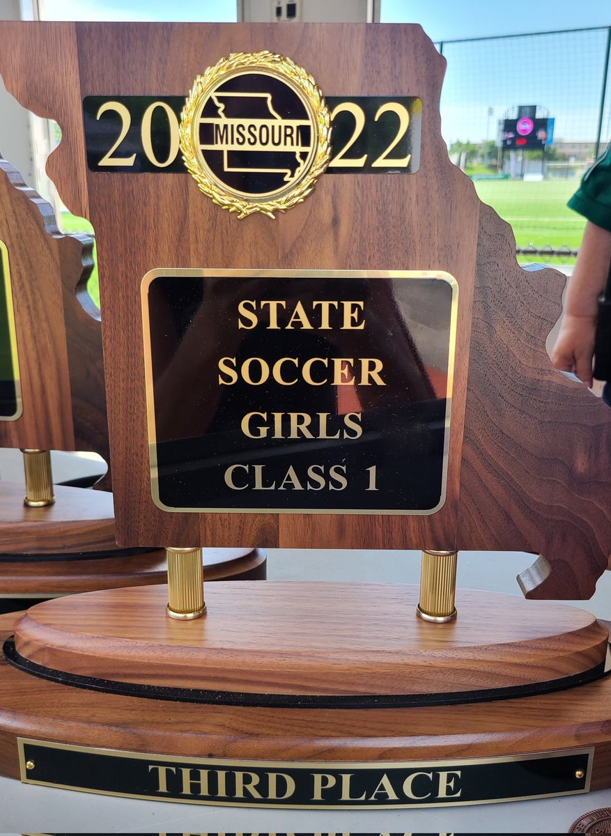 MSHSAAOrg's tweet photo. 1 period remains in regulation play before the Class 1 3rd place presentation begins! https://t.co/YcLuPgMYEA