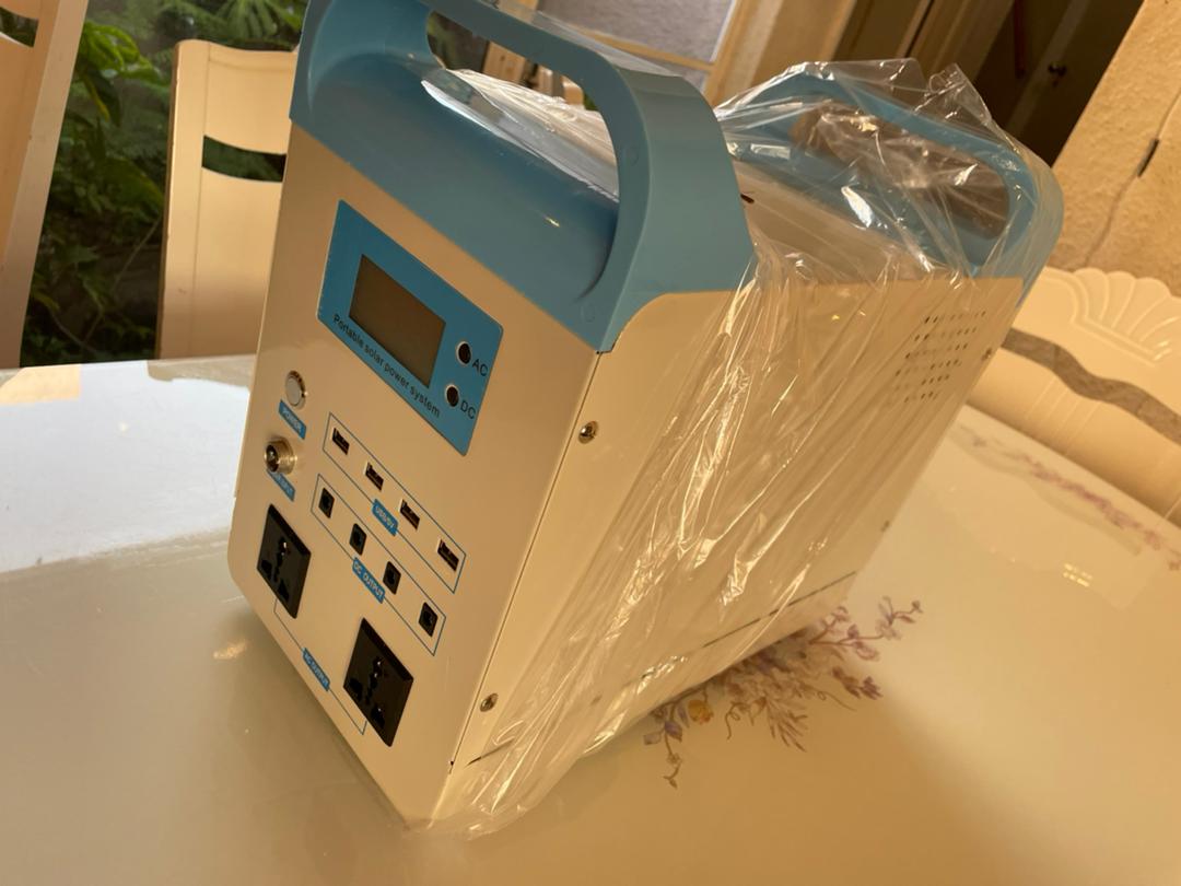 wakandasolar_'s tweet image. Hee handina kuita maassignment hakuna ZESA, Hee paper work iri behind malaptops akugara akadzima.
Hoyoo solar generator riripo including one solar panel 165watts at $430
wa.me/c/263775810680

facebook.com/shingiatwakand…
Rt mucharge maphones n laptops, even kuona kaTV..kaportable