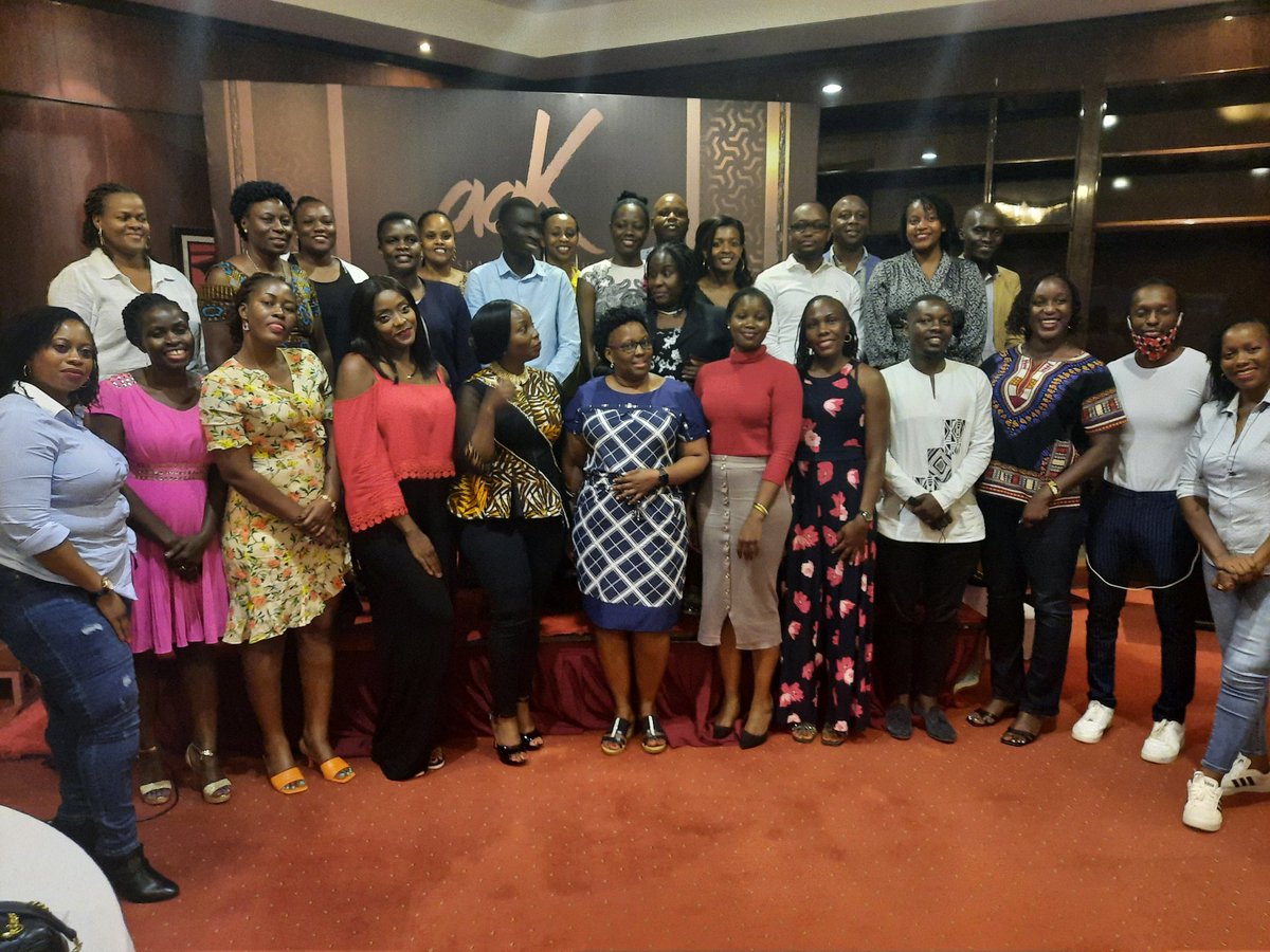 jkkarungi's tweet photo. #AAKMasterclass class of June 4th 2022 βΊοΈππππππ https://t.co/y5gDd0RWno