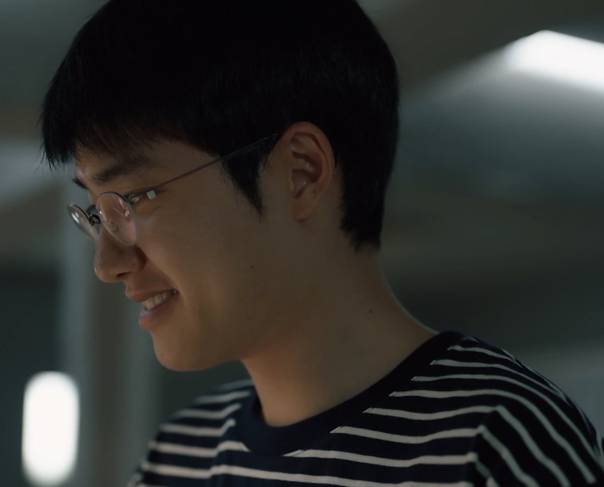 BadhonMirza2's tweet photo. 💜💜💜
#DO(D.O.) #DOHKYUNGSOO #kyungsoo #도경수 #디오 #���소 #엑소디오 #EXO @weareoneEXO @hourlydks https://t.co/BfHev3N7gj