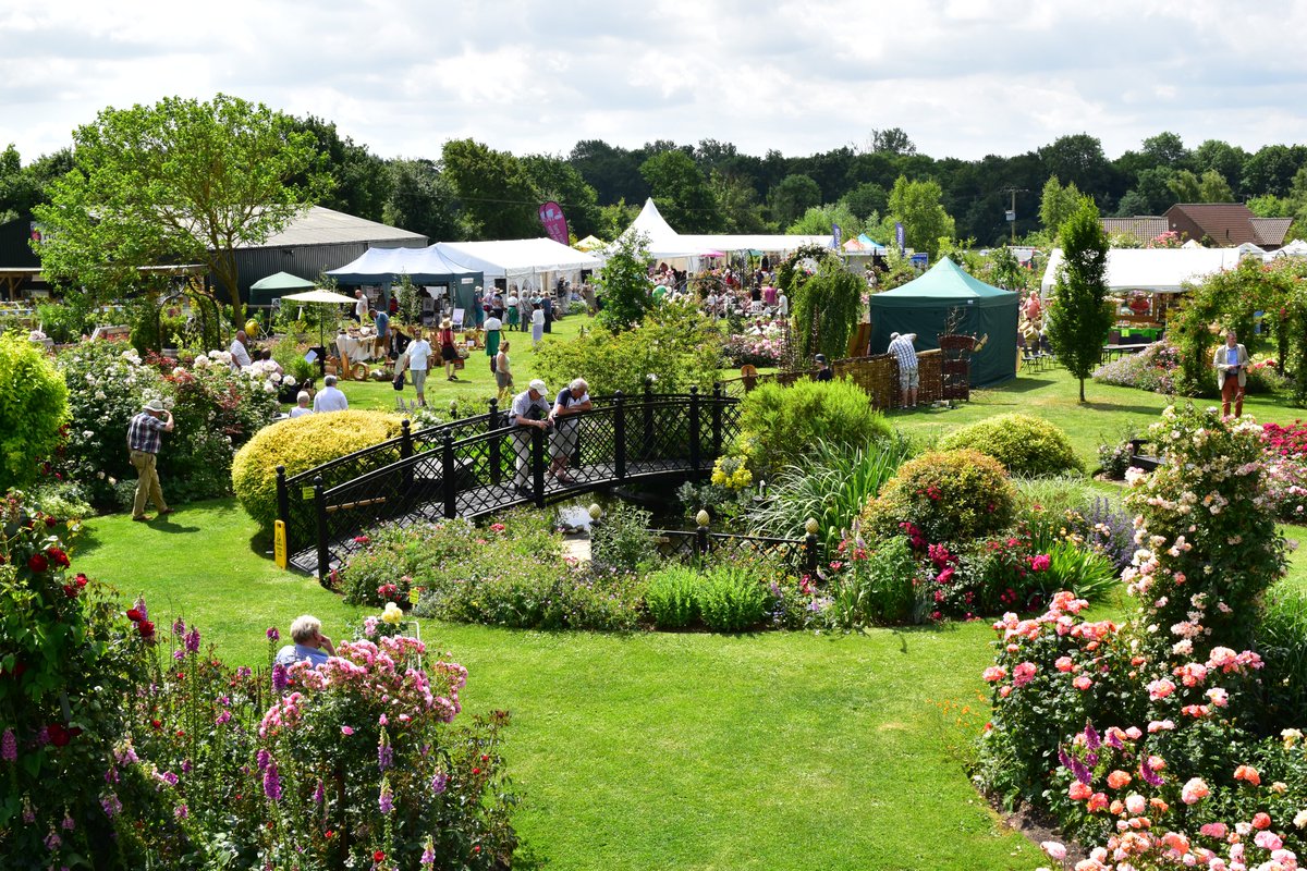 It’s only 2 weeks until our 10th Annual Rose Festival! Who’s getting excited?

#roses #rose #festival #weekend #gardening #garden #dayout