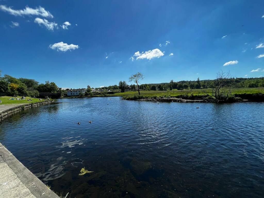 Timothy_Hughes's tweet photo. Meadows Park, Callander, #callander #meadowspark #scotland #visitscotland #travel @hpbmoments #hpbmoments #vacation #holiday #holidays #holidayseason #vacation #vacations #vacationtime #vacationvibes #platinumjubilee #jubilee #scotlandexplore #scotlandtr… https://t.co/wQgJpKvsEI https://t.co/CXuJJr8YUu