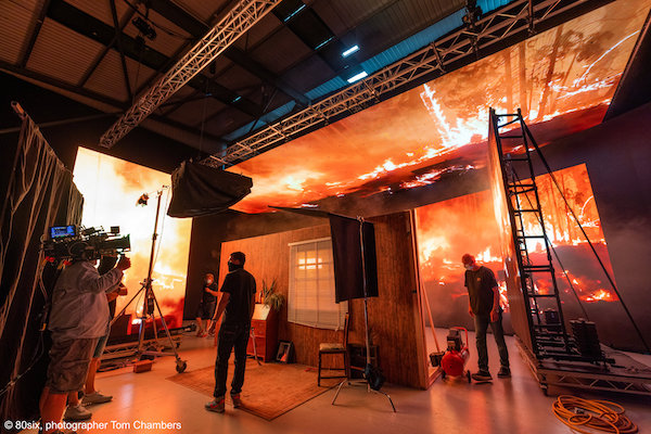 LosAngelesPost's tweet photo. New blog post - Meet Effects Supervisor Alexis Haggar of @lexhagvfx! Check out his journey into effects, his work in Virtual Production, the tools he uses including @SGO_group's #Mistika, and advice he offers for planning a #VirtualProduction. #LexhagEast
https://t.co/9KxsLUMvX9 https://t.co/PvFA2ffgwK