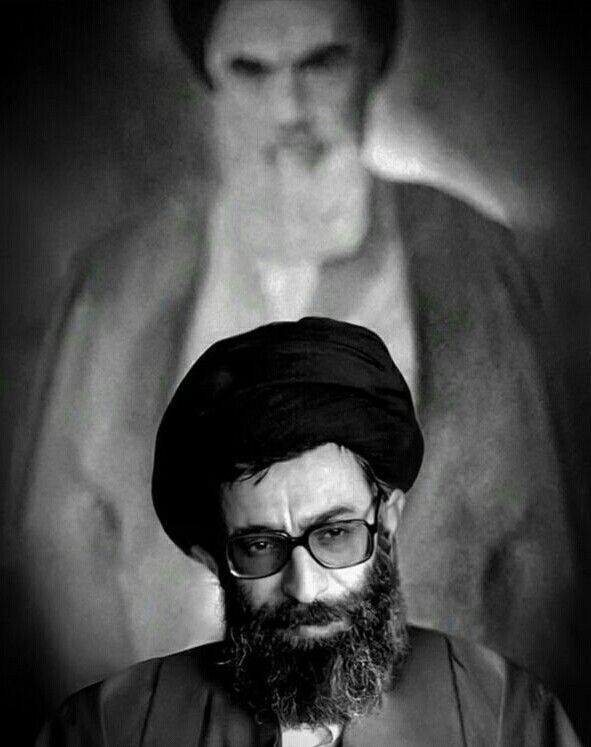 Minarashidi63's tweet photo. با قلبی آرام و دلی مطمئن رفت چون علمداری مثل سید علی داشت. https://t.co/YOhbTVSxFk