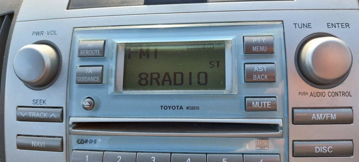 tHannafin's tweet photo. @8RadioIreland great to have you back in the car (I was stopped to take the picture) #drivingisapleasure #playingthemusicilike https://t.co/sEEheGRHcD