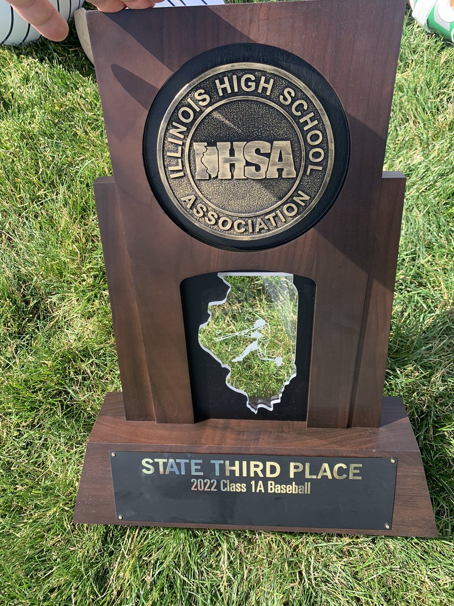 Not a bad year at all!!  Congrats to all the seniors!  We will miss you guys. Way to finish strong boys! Keep working <a href="/4Marquette/">MARQUETTE ATHLETICS</a>