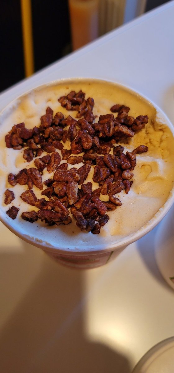 Akakery's tweet image. Fresh, #custardstyle #icecream. Delivered to your door. Made only when YOU order. #butterpecan #strawberry #lemoncurd just need to add your spoon! Order now #metroatlanta