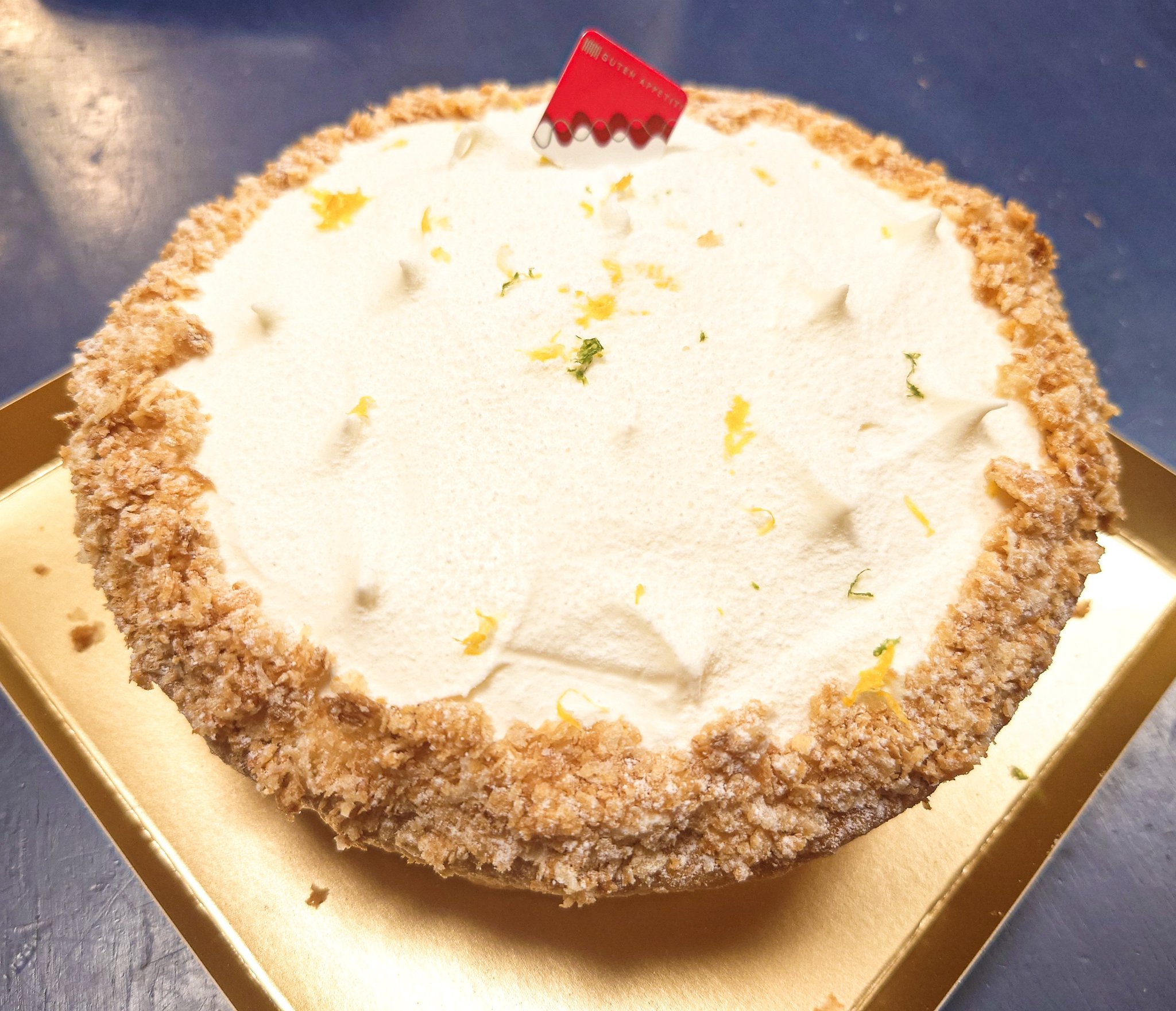 なるみcyo 一日目て16a ユーハイムのレモンパイ T Co Nweuqb3oyn Twitter