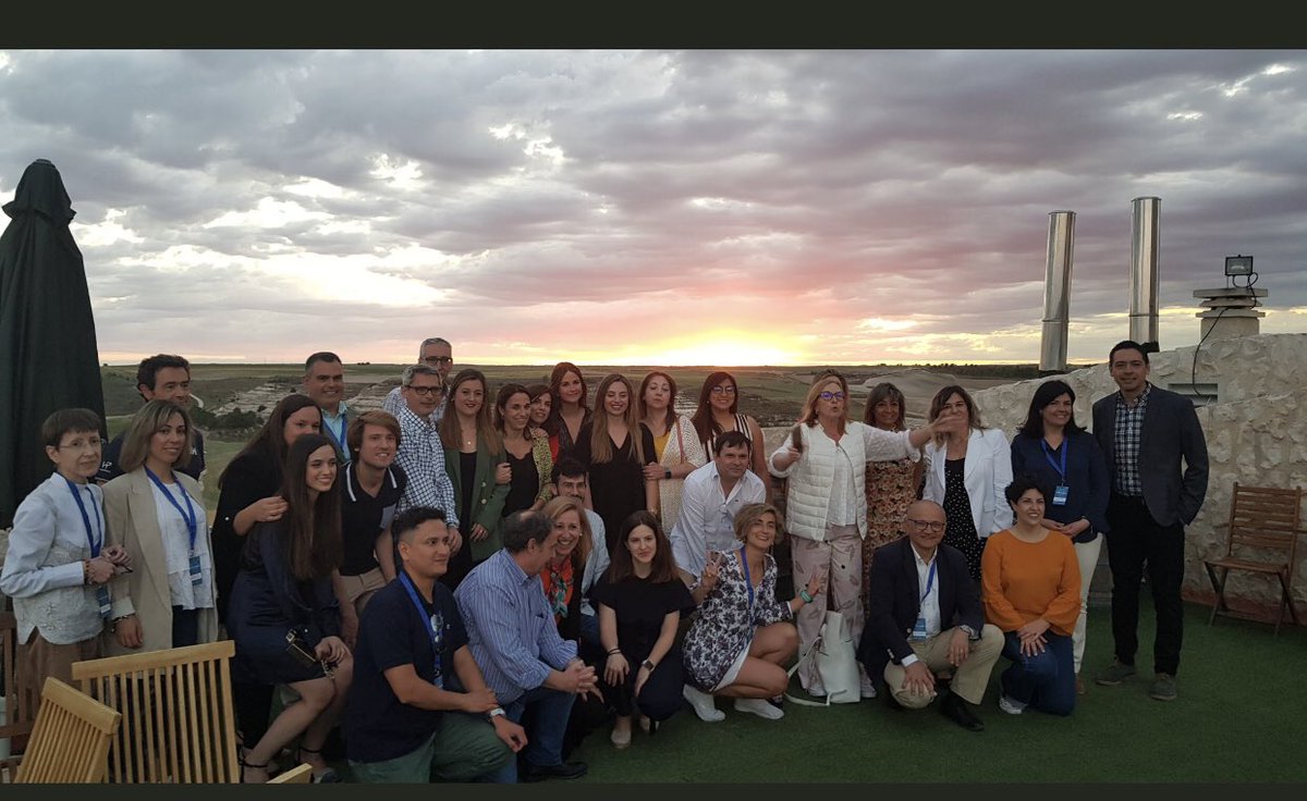 fcounago's tweet photo. ➡️ Espectacular la I Reunión de #SORCYL en Curiel de Duero. Una mezcla perfecta de ciencia y diversión! 

➡️ Mil gracias a la organización por su amable invitación @LuisAlberto3P @patridiezh 

➡️ Gracias a @AstraZenecaES por su apoyo https://t.co/ytyDqfN31u