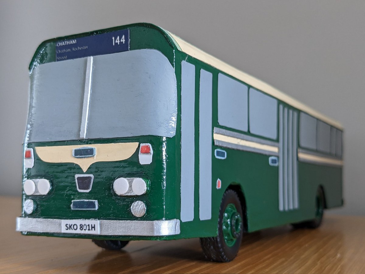 PaulzSmith1's tweet photo. Just completed this #scratchbuilt #modelbus 1970 Maidstone & District Daimler Fleetline with Marshall dual door bodywork. SKO801H the 1st of 30 that had a short life with M&D, 12 going to Northern Gen in 1972 & 10 to Alder Valley in 74. The remainder went to East Kent in 74 & 76 https://t.co/B8JJuGdZwk