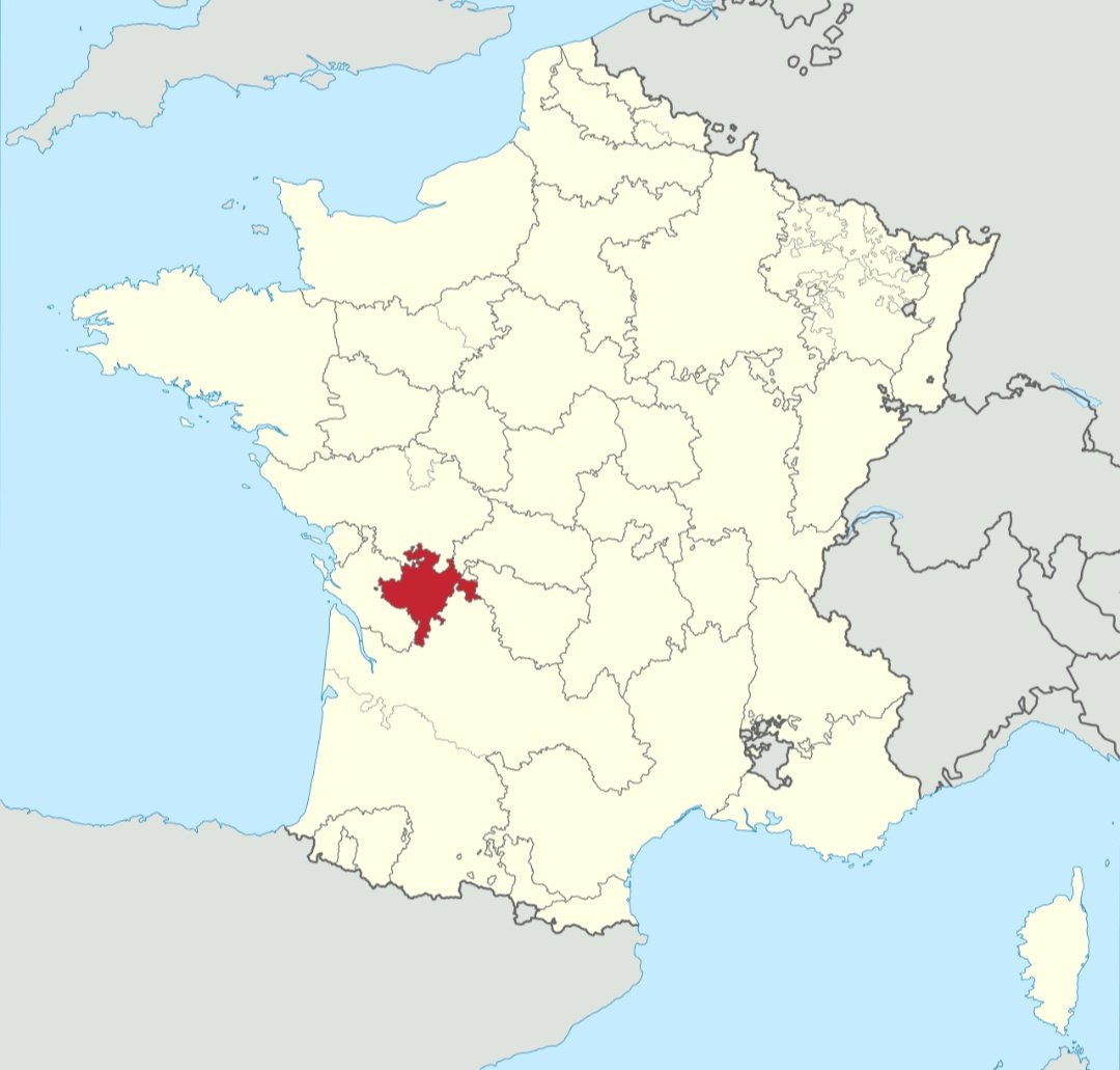 IdentiteFR_off's tweet photo. L'Angoumois est une région culturelle du sud de la France. La plus grande ville est Angoulême. Les langues locales sont le saintongeais et l'Occitan (Limousin). Le comté est formé en 866. L'Angoumois devient français en 1308 grâce à Philippe Le Bel.
#France🇫🇷
#Angoumois https://t.co/bWYrNYkXWV