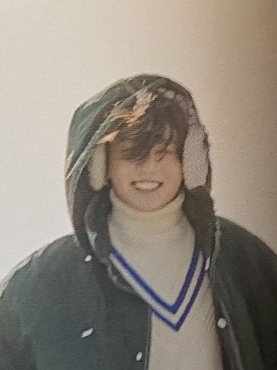 kookived's tweet photo. keeping warm 🌨️🏔️ https://t.co/zJWxXoz7qH