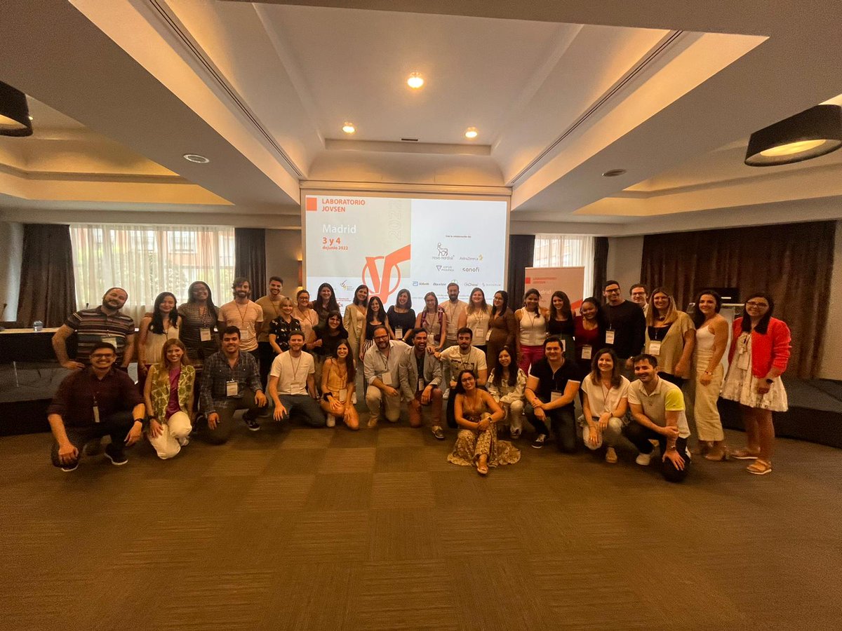 DrMontomoli's tweet photo. Se ha finalizado la 1️⃣ edición de Lab @senjoven.Agredezco la junta de la @SENefrologia y su Presidenta @DePsequera por su apoyo incondicional así como a los patrocinadores. Pero, por encima de todos,a los ponentes y los asistentes que han contribuido al éxito del evento. https://t.co/CBUt3R3bj9