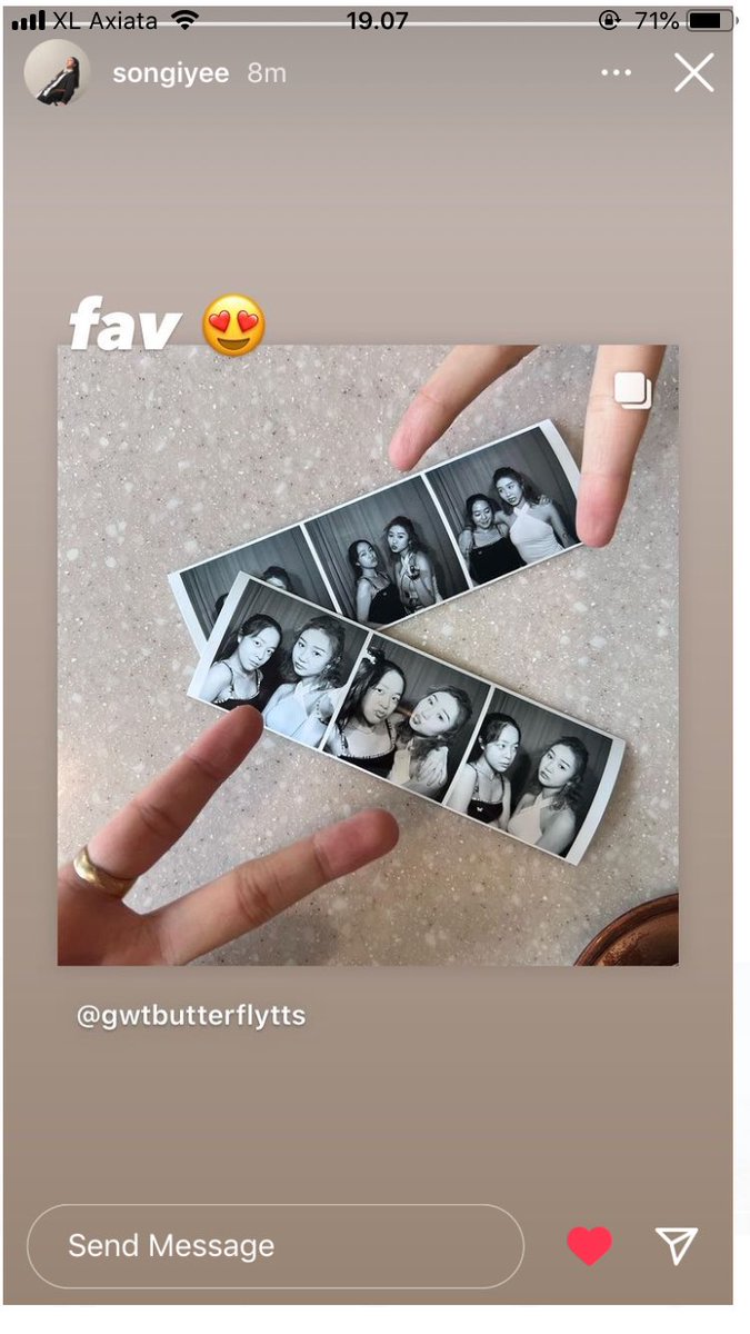 gon10suke's tweet photo. Debuted in the same year, they met on stage and greeted each other, and left the group too.. and now the 2 makne met and are now friends really sweet 🖤🦋 #DeniseKim #DENISE #Songyee @gwtbutterflytts @songiyeeee 👭😍🥰 https://t.co/11NnMv4Q2y