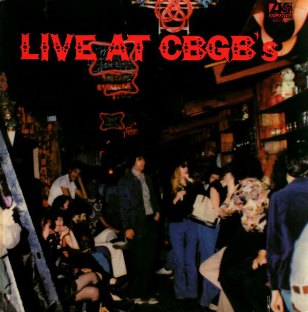 GeorgiosMasman2's tweet photo. #OnThisDay 1⃣9⃣7⃣6⃣ @BlondieOfficial #MinkDeVille @TalkingHeadsNet #LaughingDogs and #TuffDarts played a show at #CBGB that is packaged in the album Live At CBGB'S New York. The grimy club had became the mecca of the burgeoning #punk #newwave scene in the city.
#punkrock #Punks https://t.co/QCqFpzB9bF