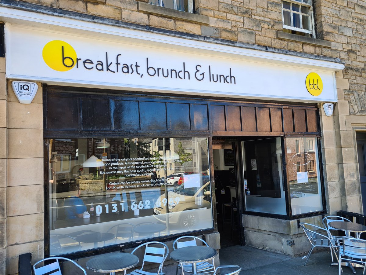 If you're @cymerafestival and fancying a lovely lunch with great veg/vegan options  <a href="/bbl65pleasance/">bbl 65 Pleasance</a> is just up the road open til 3pm, also nearby is Palmyra for great schwarma and falafel and @blackmedicinecoffee and @brewlabcoffee <a href="/CymeraF/">Cymera Festival</a> #Cymera2022 #Edinburgh #Scotland