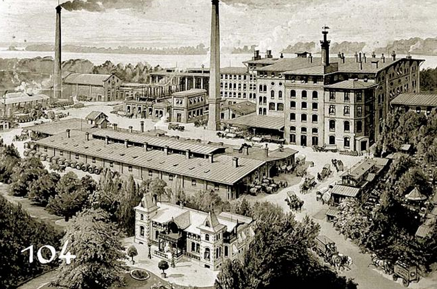 MatthiasHufmann's tweet photo. Die Paulshöhe. Erst Brauerei, dann Sportplatz. Und was für einer! Nach 100 Jahren heute das letzte Spiel. (1/5) https://t.co/SEDoshVATh