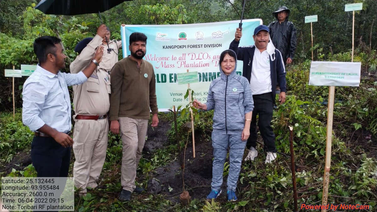 kpiforest's tweet photo. Celebration if World Environment Day by @kpiforest along with DLOs and CSOs. DC SP and DFO and other DLOs planted around 2000 seedlings @NBirenSingh @BiswajitThongam @KipgenNemcha https://t.co/ZgBK1ghVUD