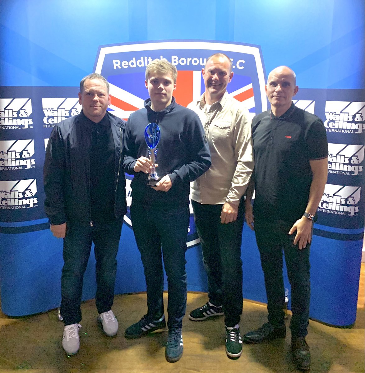 Well done to Joe Smith as he collects U21s Coaches Player award👏🏻⚽️🏆#rbfc