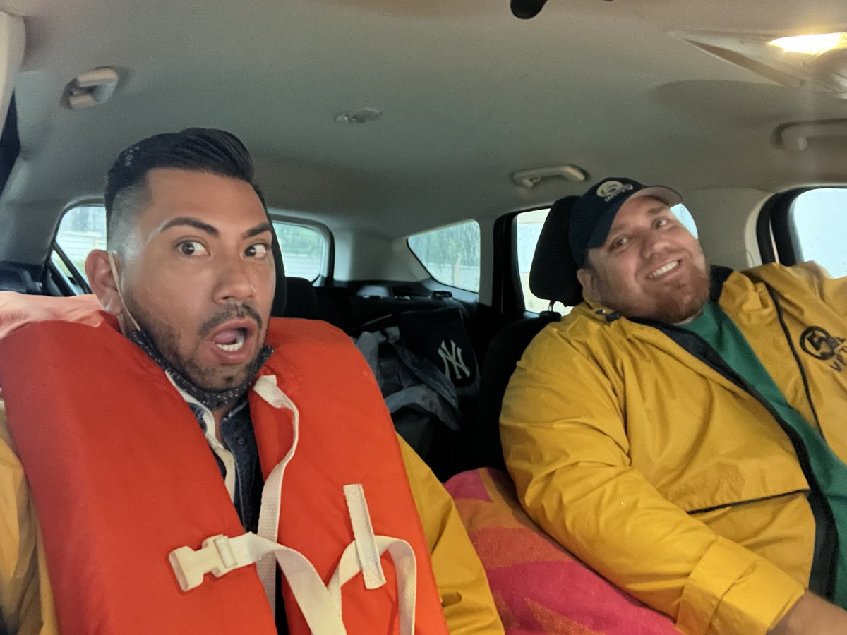 JoshNavarroTV's tweet photo. #WEATHERCOVERAGE Popped in the studio to say to @AshleighWalters &amp; @thechrisgilmore before heading to #BocaRaton to check out the conditions for the day with @PhotogEricP ! We are prepared! (Obviously) @WPTV https://t.co/jxsc0O1VWr