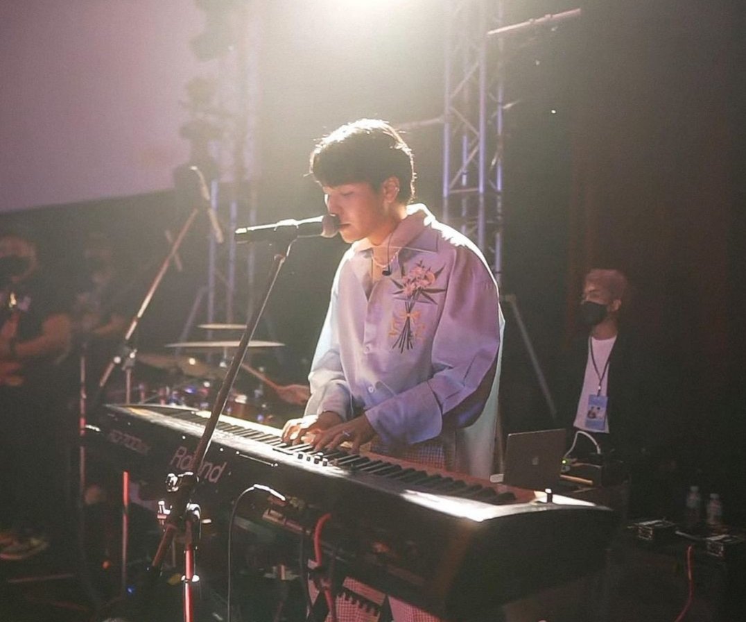 T_War01's tweet photo. รักแรกพบ ไม่ใช่มีแค่ในฝัน แต่ในชีวิตจริงมันคือเธอนะวนร. W.Wanarat
#ส่งความรักถึงน้องวอ #หยิ่นวอร์
#warwanarat @warwanarat https://t.co/s7zKHEbLmw